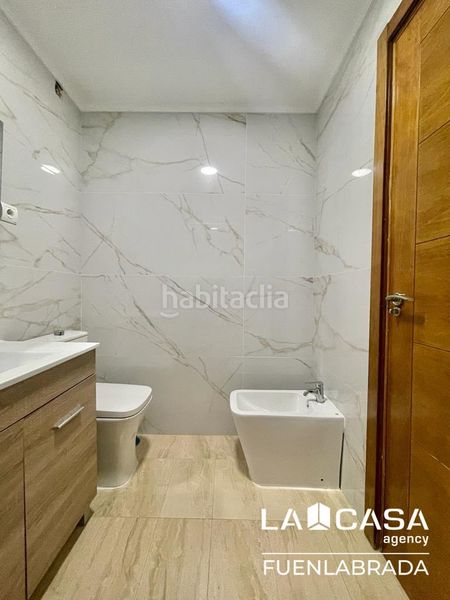 Foto cfe7fbdd-b565-4c78-9396-c3d43822b2b3. Pis amb aparcament a El Arroyo-La Fuente Fuenlabrada
