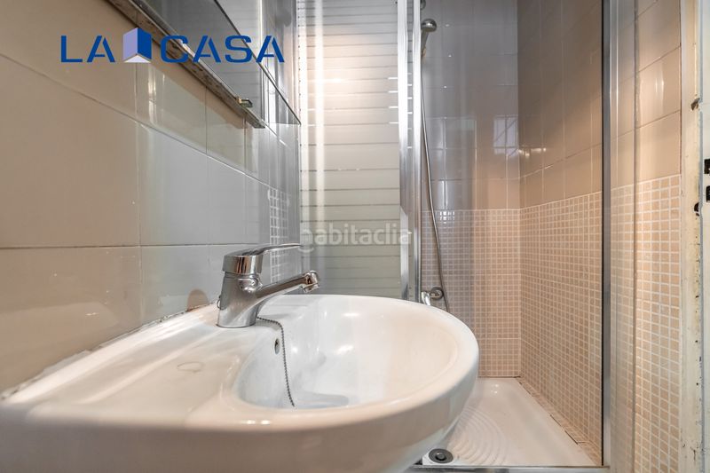 Foto d2b97b9d-cfbc-4190-9b6f-450dcd7f8d4e. Pis a Delicias Madrid