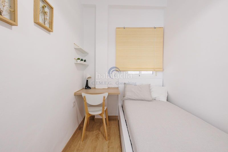 Foto ac342c57-9910-47b4-9593-82296537d4a5. Pis a L´Amistat Valencia