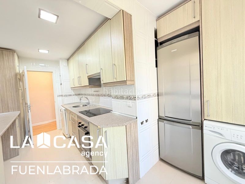 Foto be295809-b6f2-4646-a4db-eac8a7803863. Pis amb calefacció piscina a La Serna Fuenlabrada