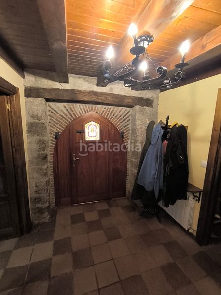 Foto 20fb239d-0298-40e8-9a11-4851a14d780a. Casa amb calefacció a Valle de Mena