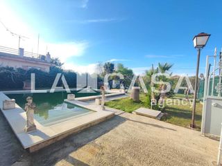 Chalet  Urbanizacion privada matachica