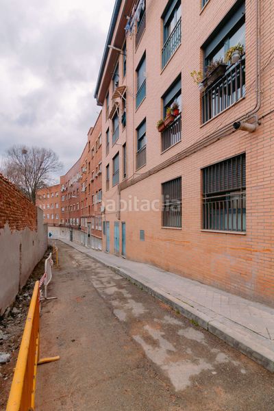 Foto efa920eb-f880-470e-9113-b136a20e1726. Pis amb calefacció a Puerta Bonita Madrid