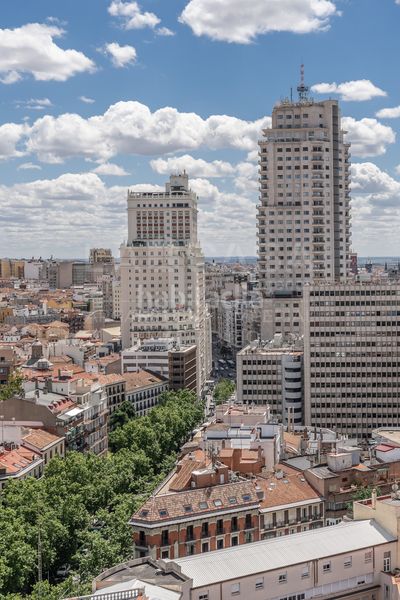 Foto 6033b9a4-c087-48d0-b7d1-014e9506a751. Pis a Argüelles Madrid