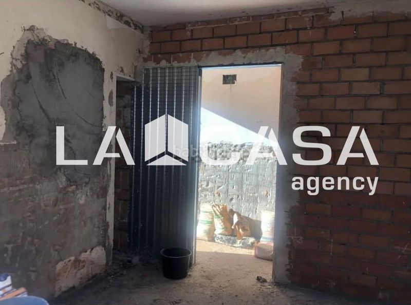 Foto 8d8134b2-d9a7-4211-b9b1-a01a6e080920. Casa a Centro - Doña Mercedes Dos Hermanas