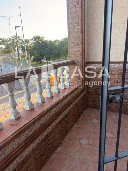 Foto 5d45390e-9949-446f-8f85-69ad393736d7. Casa amb aparcament a Vista Azul - Consolación Dos Hermanas