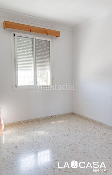Foto d469a2da-dc76-4129-8d22-0750b62bfbd3. Casa amb aparcament a Vista Azul - Consolación Dos Hermanas