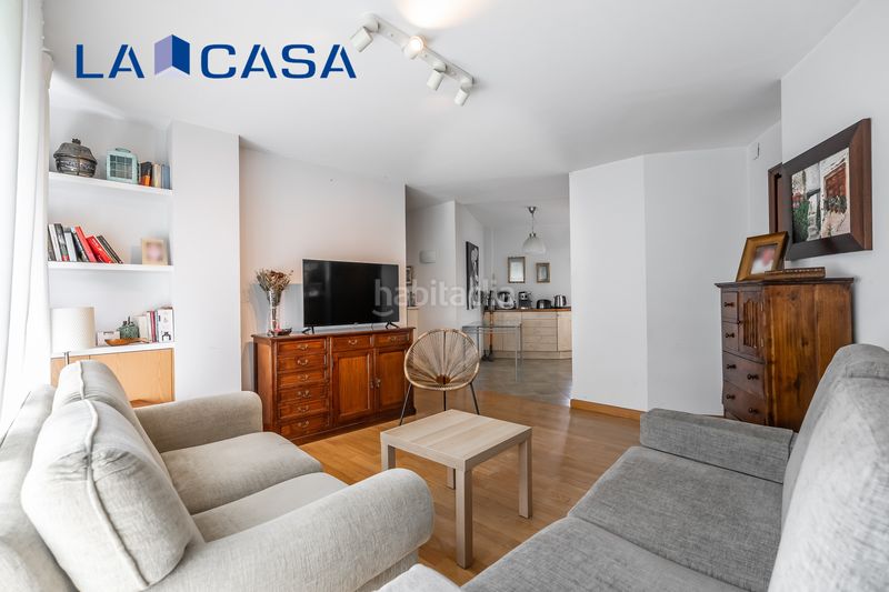 Foto 1a9003d1-e2c8-43b5-ae1a-ac5999897a68. Piso en Guindalera Madrid