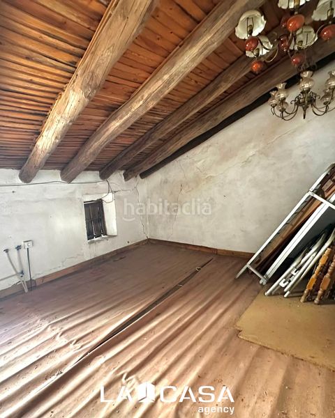 Foto 358d34e3-7d2d-4b68-b873-2855111bc76d. Casa aparellada a Ronquillo (El)