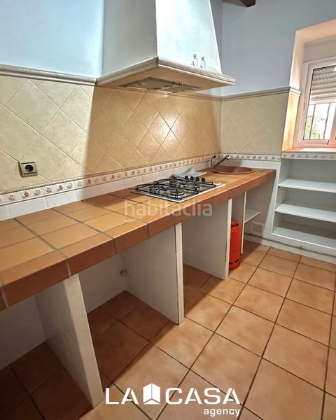Foto e3edc5c1-00f3-479f-982f-ae65fcae0caa. Casa aparellada a Ronquillo (El)