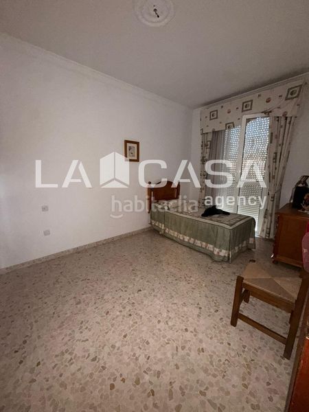 Foto 01215f56-2ce2-4848-a73a-fb8c2492d681. Casa amb aparcament a Vista Azul - Consolación Dos Hermanas