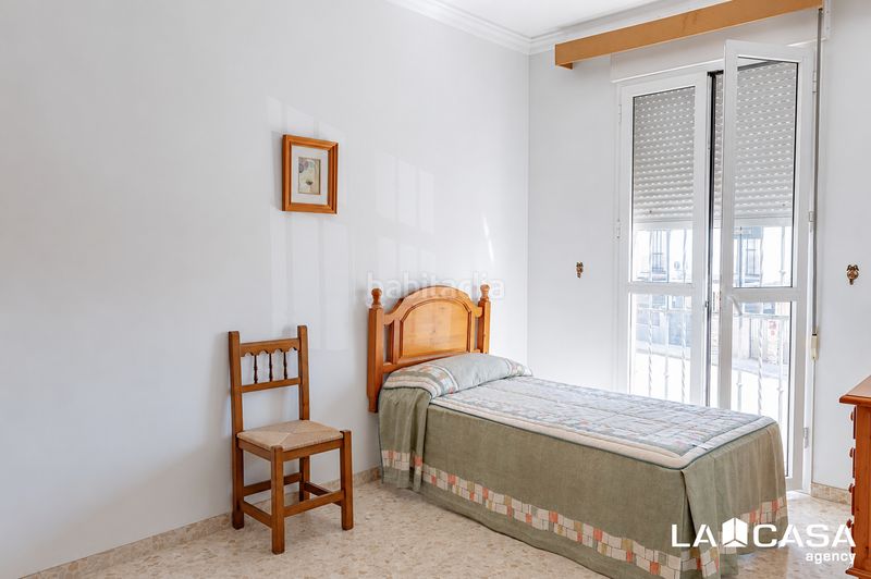Foto eb18a5db-e2d4-464d-8869-999c8f30e66b. Casa amb aparcament a Vista Azul - Consolación Dos Hermanas