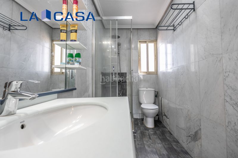 Foto bddbd243-3c9e-44a4-bafb-6cf01a83a586. Pis a Acacias Madrid