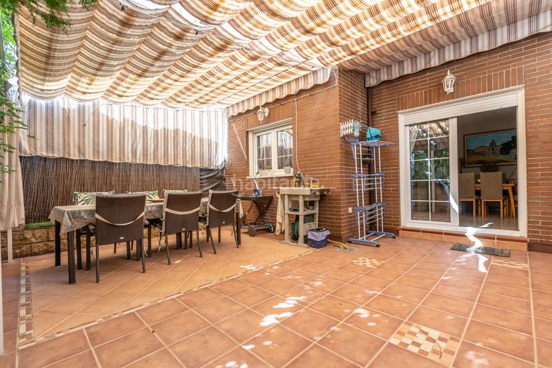 Foto 4300e6d7-facb-41ed-a829-357076ba10d8. Chalet with heating parking pool in Casco Histórico Rivas - Vaciamadrid