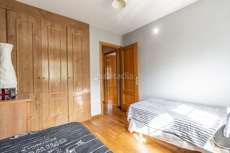 Foto a1bcd3f2-5ee2-4b27-b9d9-e3d274f084ee. Chalet with heating parking pool in Casco Histórico Rivas - Vaciamadrid