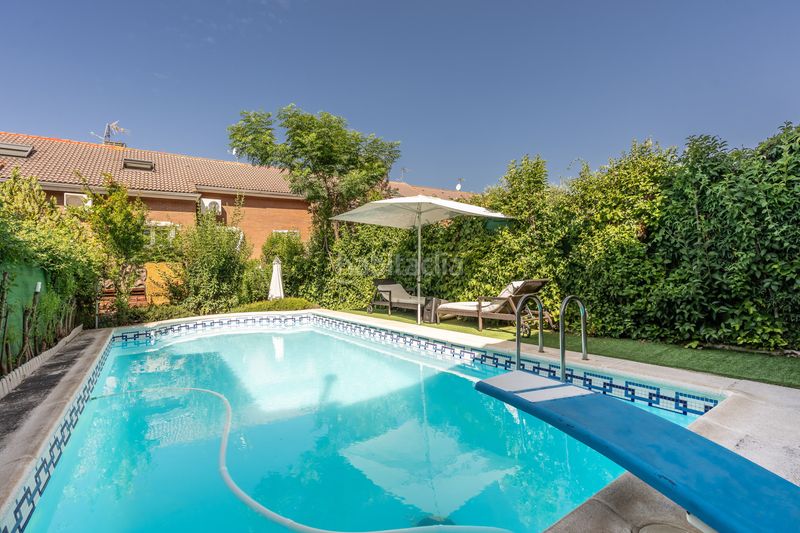 Foto a24dfd71-bced-4015-abf1-1f473a3ff93d. Chalet with heating parking pool in Casco Histórico Rivas - Vaciamadrid