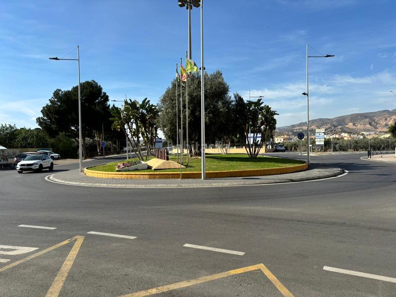 Foto e28233a1-5a76-4539-9165-010c0797dca7. Affitto locale commerciale in calle millares 2 in Viator