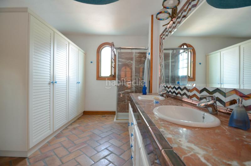 Foto a95b3a31-66d7-4f1e-87d9-cf292c4f0486. Chalet dans calle del chopo 167 dans Aguadulce Sur Roquetas de Mar