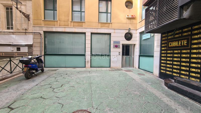 Foto d815e732-e8f7-4923-94c1-1c5832716db7. Lloguer local comercial a calle antonio gonzález egea 2 a Almería