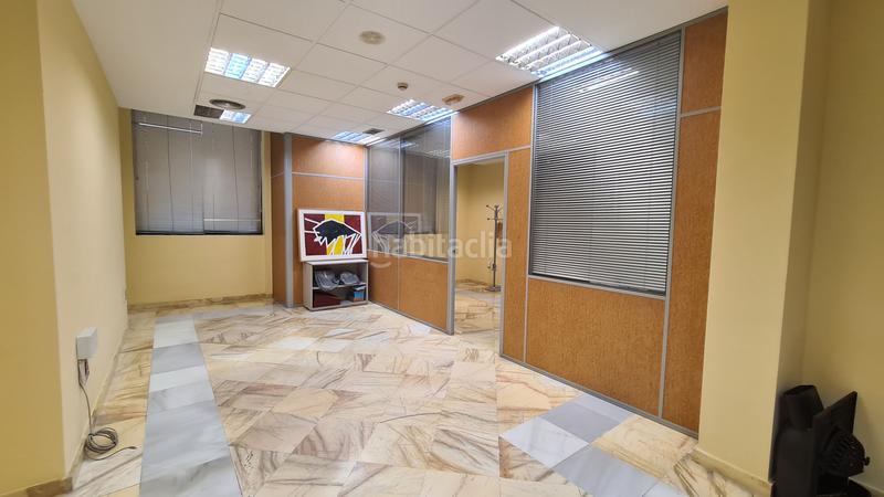 Foto b124fa91-f9ee-4209-be8a-c914462e1c88. Rent business premise in calle antonio gonzález egea 2 in Almería