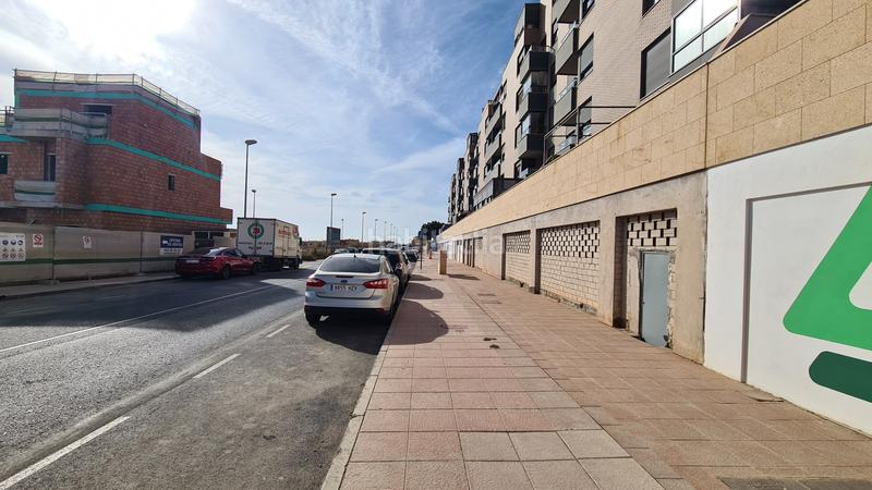 Foto 83685c7d-f796-4c11-b680-fc48f698404d. Location local commercial dans calle zeus 82 dans Los Molinos - Villa Blanca Almería