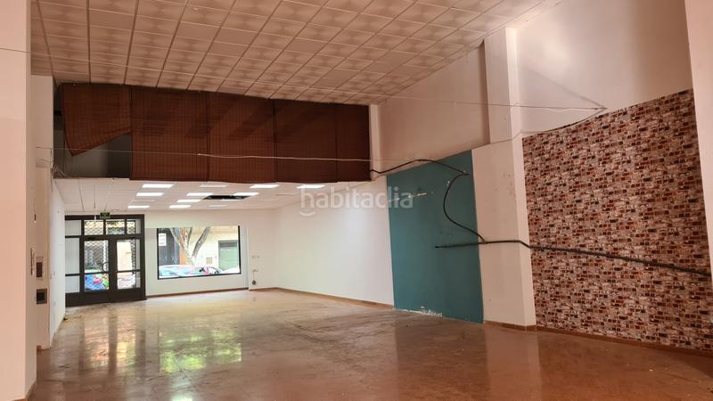 Foto bfea108a-a91d-4cb8-bd9c-d0bb903f2995. Locale commerciale in calle ferrobus 1 in Nueva Andalucía Almería