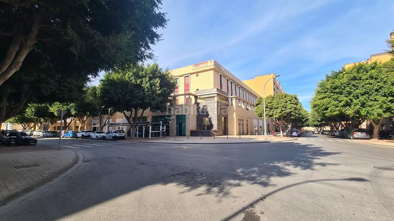 Foto 15722c19-02f7-4571-b970-bc622cb407b4. Local comercial en Nueva Andalucía Almería