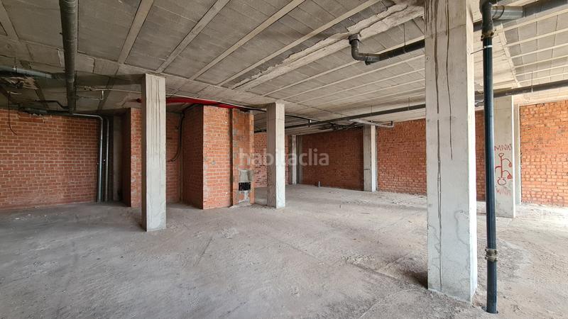 Foto 2b74cccb-7b1b-4dfd-a252-0f5d66212a32. Alquiler local comercial en calle zeus 82 en Los Molinos - Villa Blanca Almería