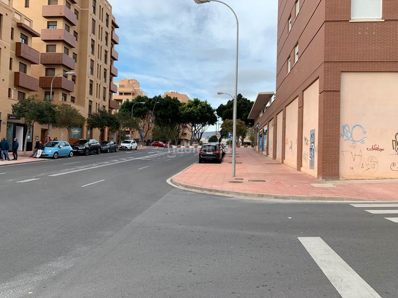 Foto 52ad4f0b-775a-4123-a239-b6f2b523f762. Lloguer local comercial a n/a a San Luis Almería