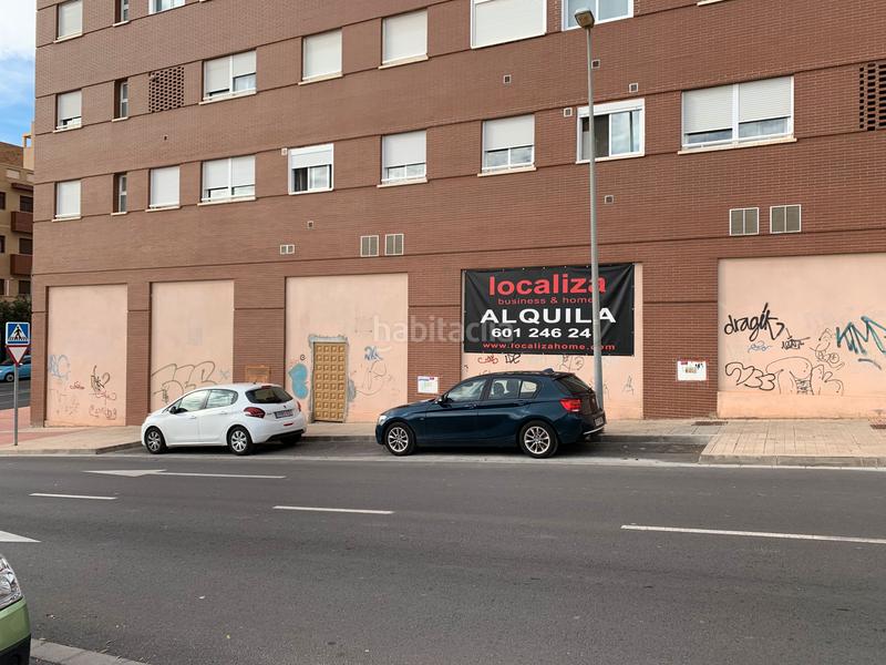 Foto be824899-d7e9-409a-a37c-7bcc616ed288. Location local commercial dans n/a dans San Luis Almería