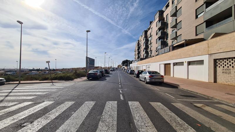 Foto 328d6198-a97d-4b22-90d6-4512d87c4f33. Miete geschäftsraum in calle zeus 82 in Los Molinos - Villa Blanca Almería