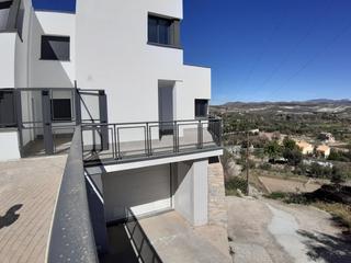 Maison jumelée à N/a. Dúplex y tríplex en serón