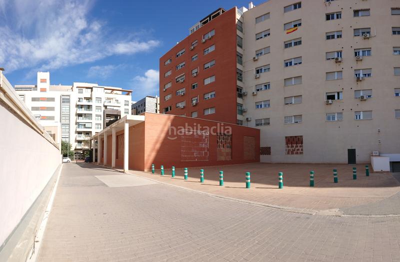 Foto 026888de-6278-49b3-8186-3adae243f185. Miete geschäftsraum in calle francisco rabal 117 in Almería