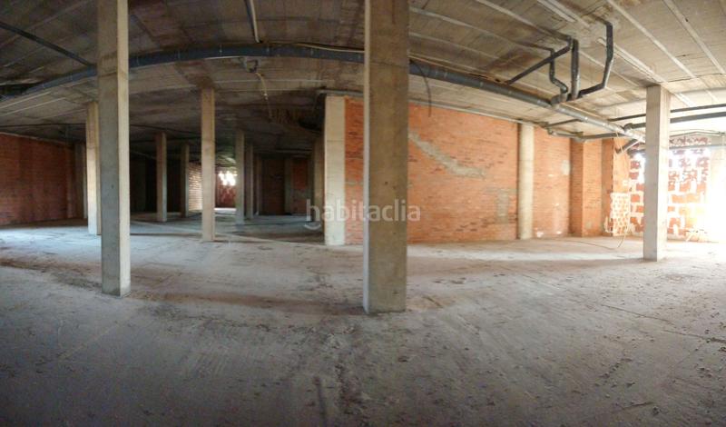 Foto 76bcd83d-64e4-4c42-ba7b-33bc7c2f7f76. Rent business premise in calle francisco rabal 117 in Almería