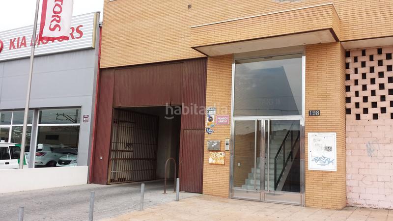 Foto 223683c6-9913-4a92-9574-14a2065a2623. Parking coche en avenida de sierra alhamilla 246 en Almería