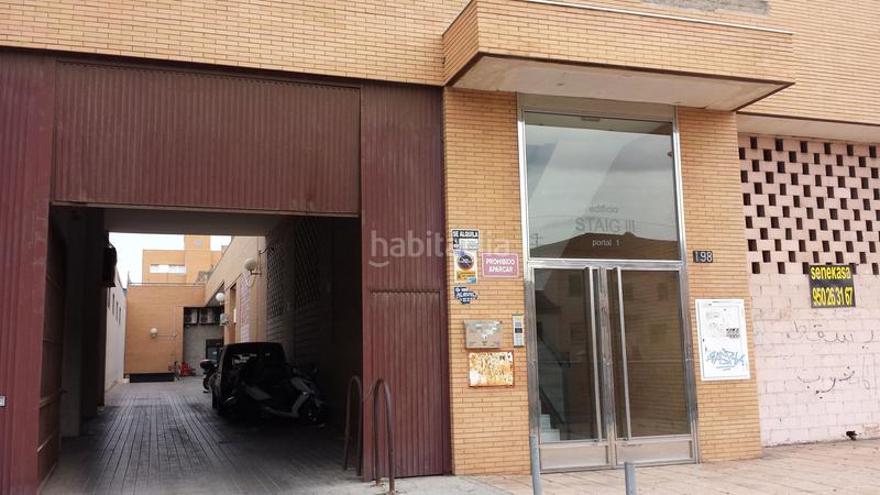 Foto 380fe782-1903-49d3-8392-5a0a317f492f. Autoparkplatz in avenida de sierra alhamilla 246 in Almería