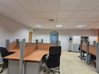 Lloguer Local Comercial a Calle alcudia de monteagud 3. Local oficina para entrar