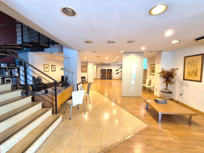 Foto 2432f26a-ede8-464d-85ea-1eaad5eb49a8. Alquiler local comercial en carretera de ronda 133 local comercial esquina en carretera de ronda, - alta visibilidad en Almería