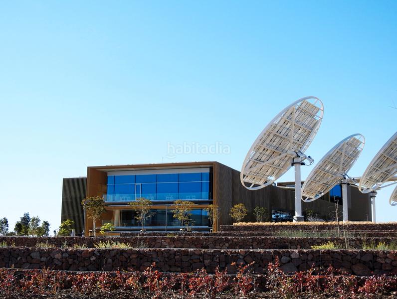 Foto ae05fed0-1bba-4036-b030-4ec066ab1d98. Solar industrial en calle observatorio calar alto 13p ¡oportunidad en el parque tecnológico! en Almería