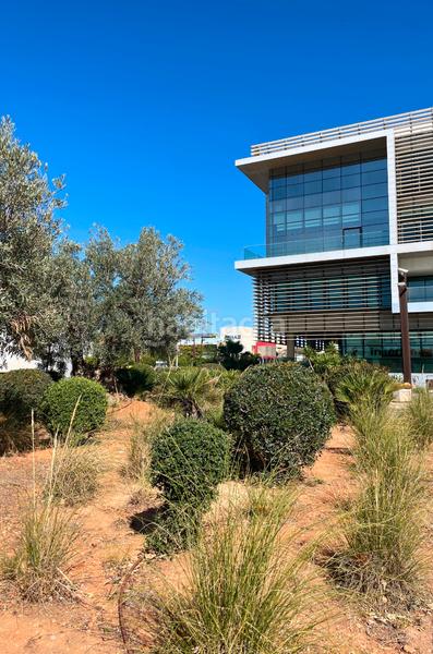 Foto b0b42245-663e-4e7d-b809-c50f4bfb7d0b. Solar industrial en calle observatorio calar alto 13p ¡oportunidad en el parque tecnológico! en Almería