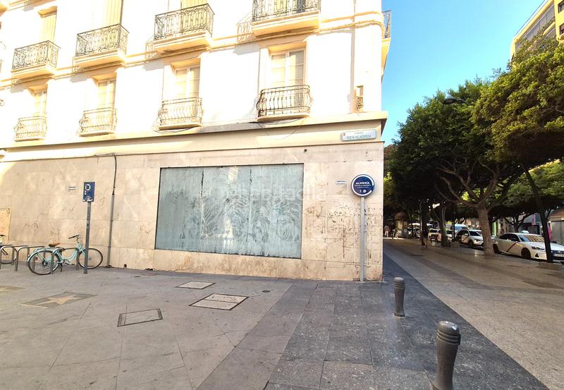 Foto 1bb73fc9-c4d1-45c2-bf36-482b7c2836f5. Miete geschäftsraum in paseo de Almería 54 in Centro Almería