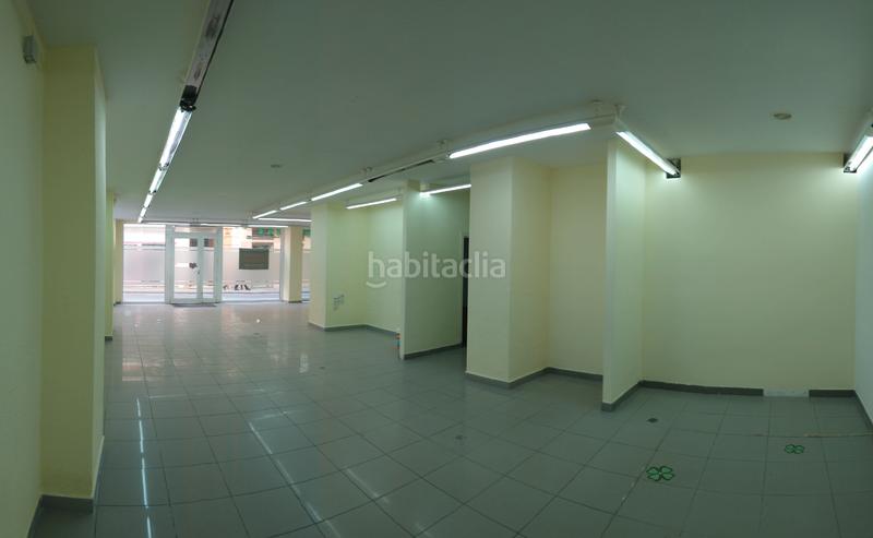 Foto 265520cf-1abf-414a-8651-f38bc37aff32. Rent business premise in calle granada 25 in Plaza de Toros - Santa Rita Almería