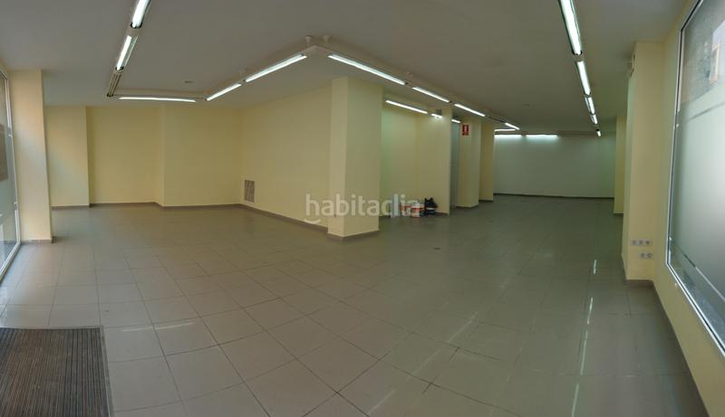 Foto 4d2475e3-d2be-46d8-a7cd-851f63484bd8. Rent business premise in calle granada 25 in Plaza de Toros - Santa Rita Almería