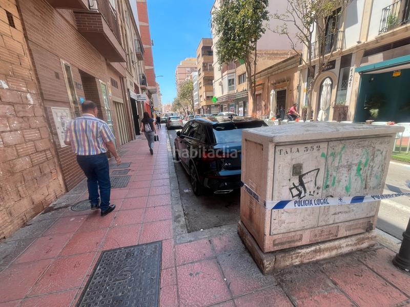 Foto 3bd8e601-f96f-467f-852d-3a7b4e0b7dcc. Rent business premise in calle granada 122 in Plaza de Toros - Santa Rita Almería