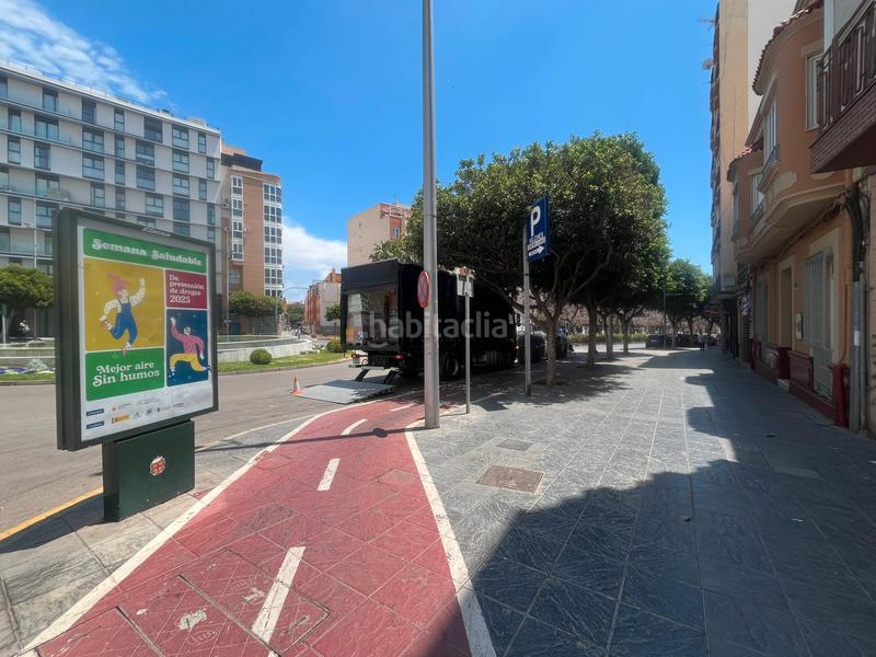 Foto edcb1fc9-5e08-4af2-8ecc-064dbeacf192. Rent business premise in calle granada 122 in Plaza de Toros - Santa Rita Almería