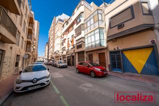 Pis en Calle padre juan aguilar 24. Se vende fantstico piso en el corazn de almera