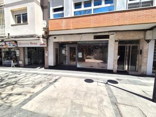 Local Comercial en Plaza de San Pedro 3