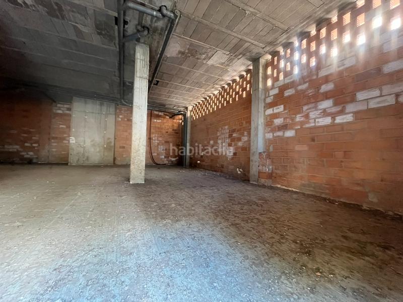 Foto 711232f8-df17-4f8b-b935-eafc45c564cb. Rent business premise in calle granada 122 in Plaza de Toros - Santa Rita Almería