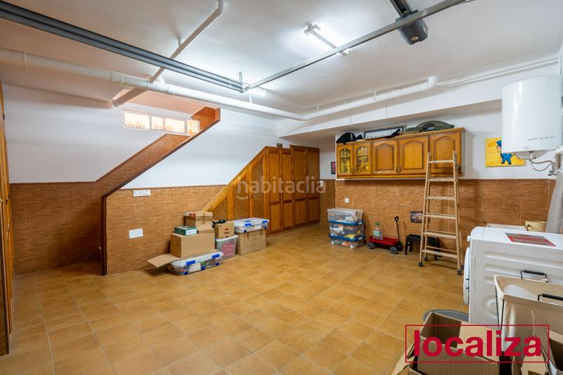 Foto 2979868a-4c5d-4afb-9506-42d1b794214b. Casa aparellada amb xemeneia aparcament a San Luis Almería