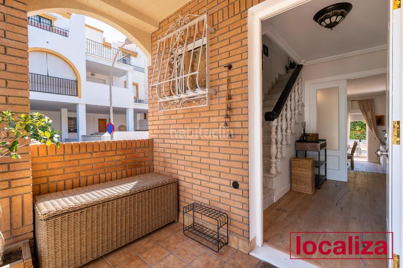 Foto 63d3a212-13c9-4232-9b63-0240507296cc. Casa bifamiliare con camino parcheggio in San Luis Almería